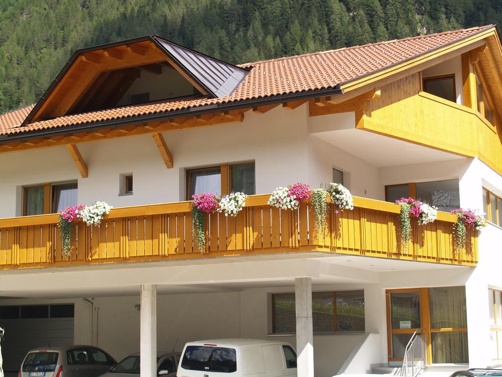 Lappago Cafe Schneider Bed & Breakfast エクステリア 写真